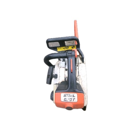 Stihl 020t chainsaw top - |,